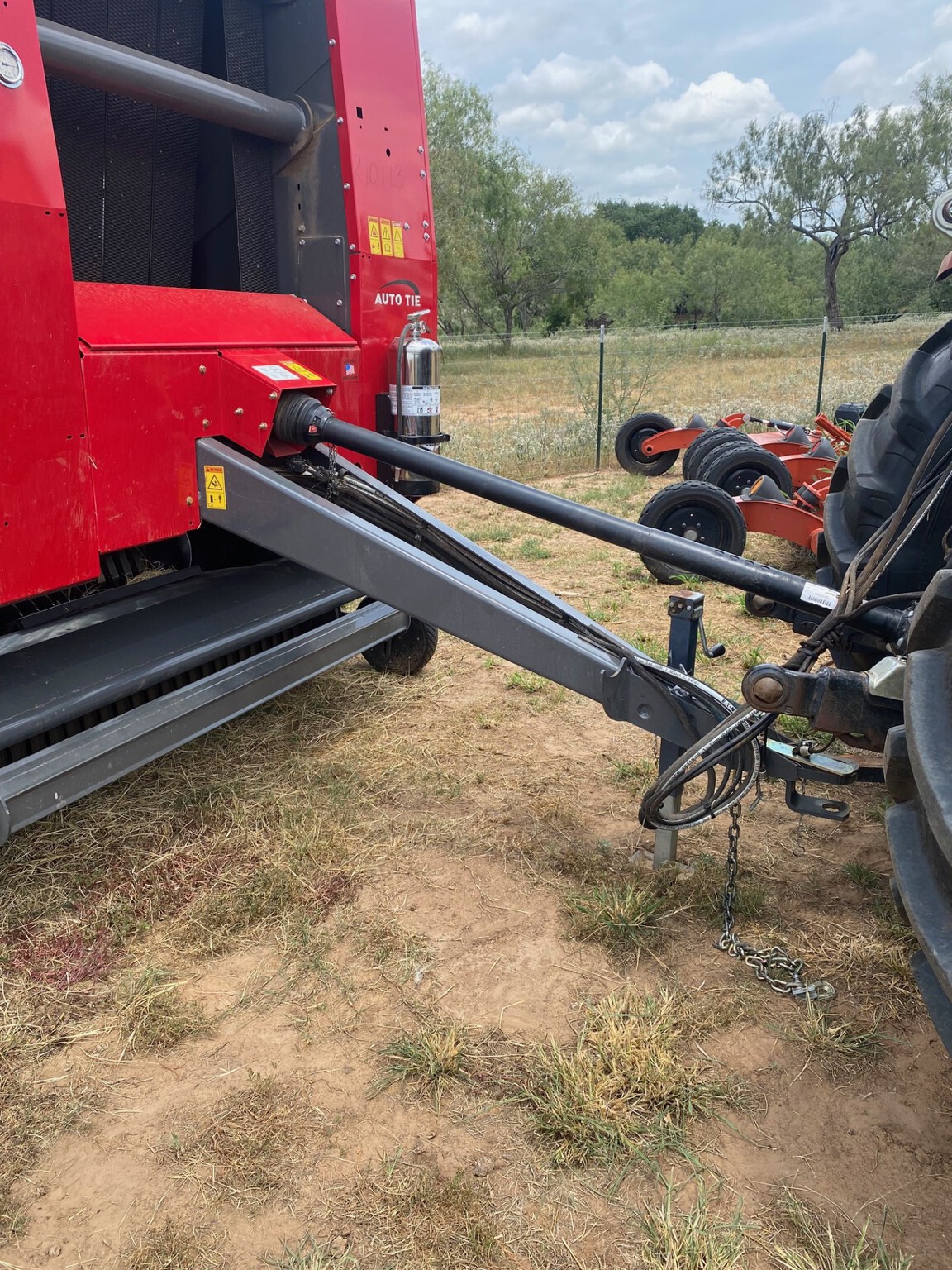 2022 Massey Ferguson 2946 Image 16