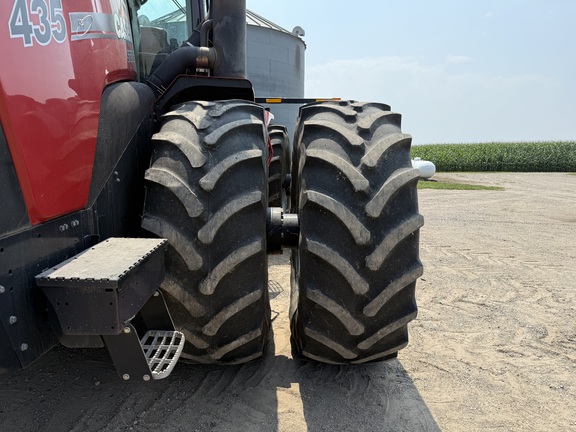 Photo of 2010 Case IH Steiger 435
