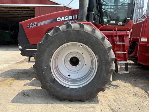 Photo of 2010 Case IH Steiger 435