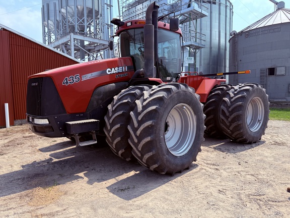 Photo of 2010 Case IH Steiger 435