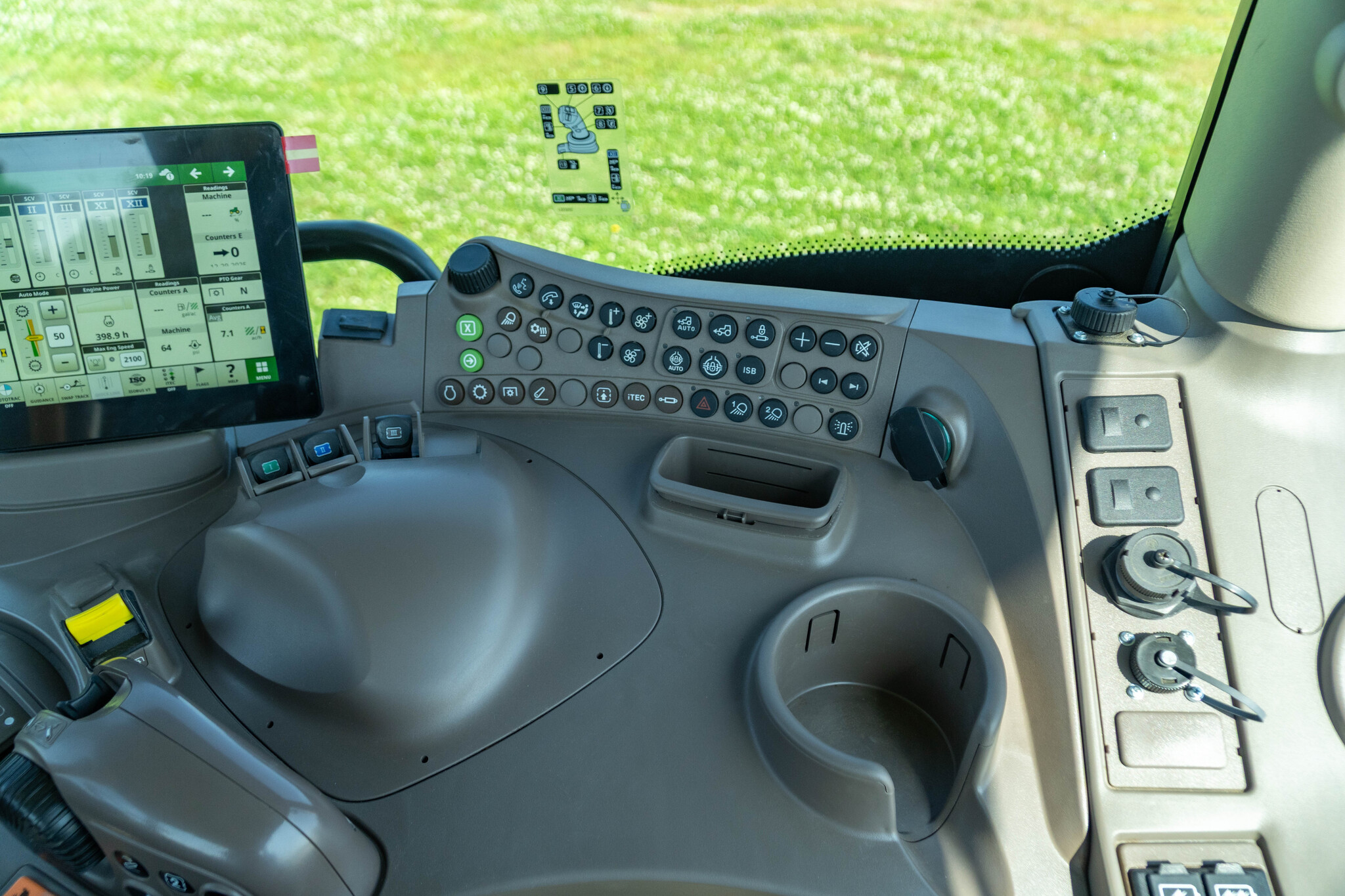 Used 2025 John Deere 6R 130 Utility Tractors at Koenig Equipment in Urbana, OH - PhotoXL29