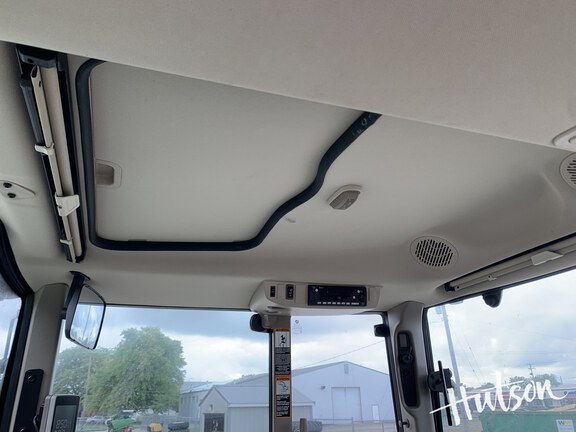 Photo of 2024 John Deere 6145M