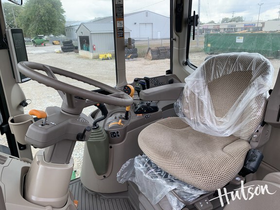 Photo of 2024 John Deere 6145M