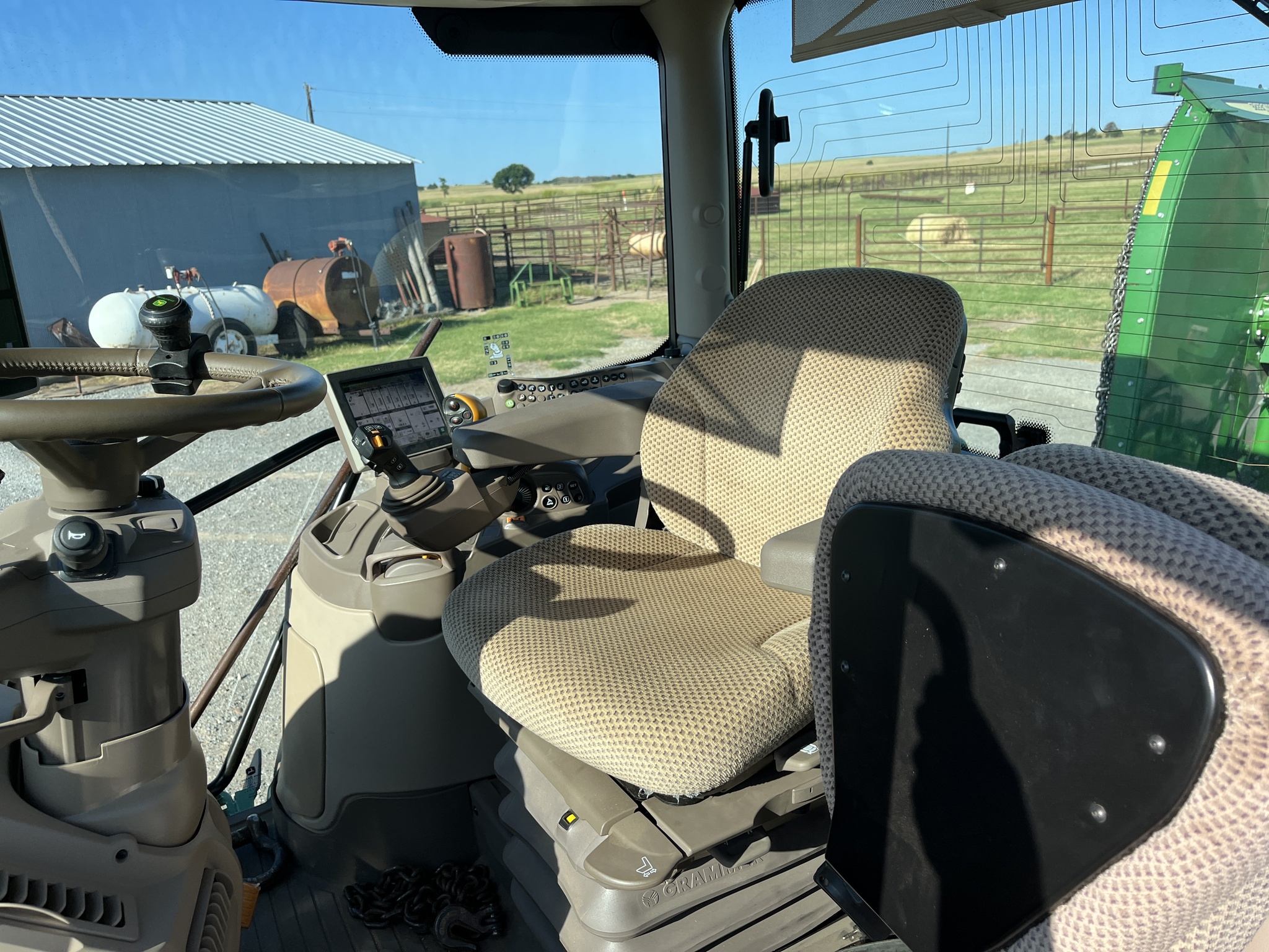 2022 John Deere 6R 145 Image 16