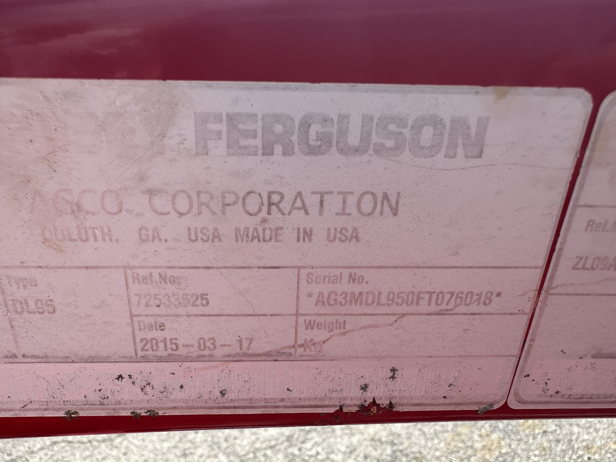 2015 Massey Ferguson GC1705 Image 3