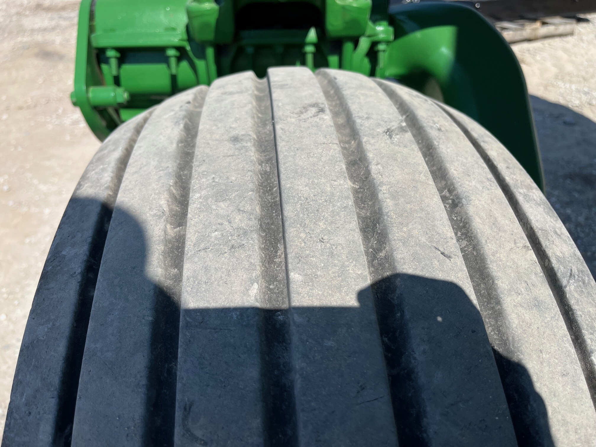 2017 John Deere W235 Image 15