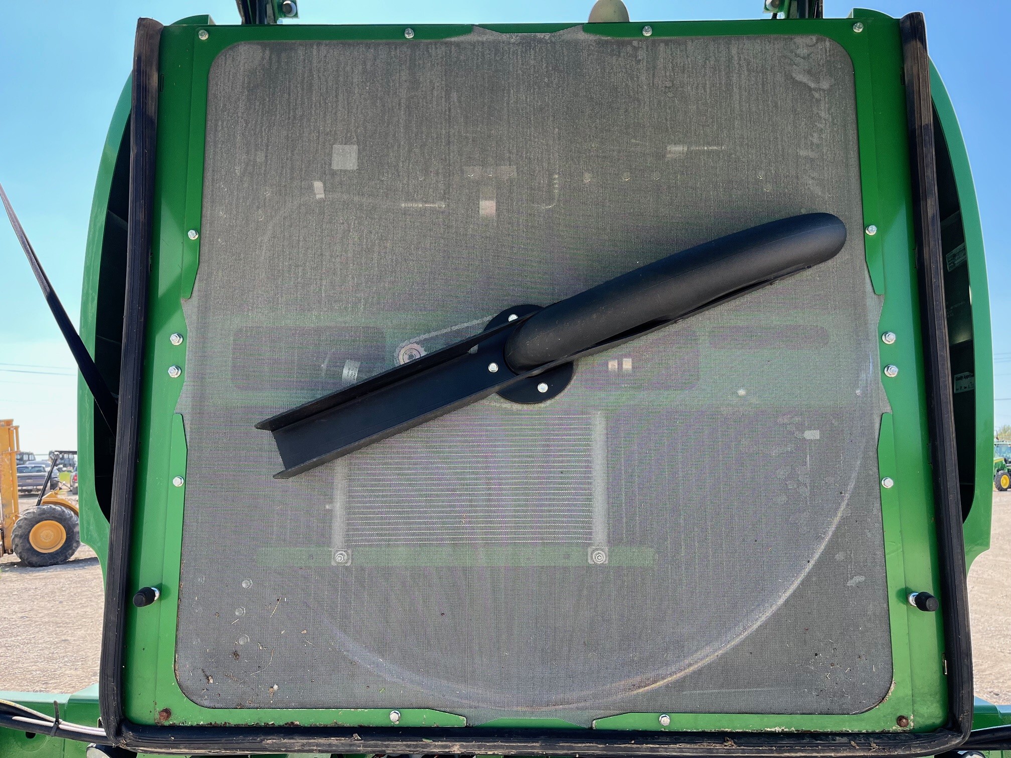 2017 John Deere W235 Image 11