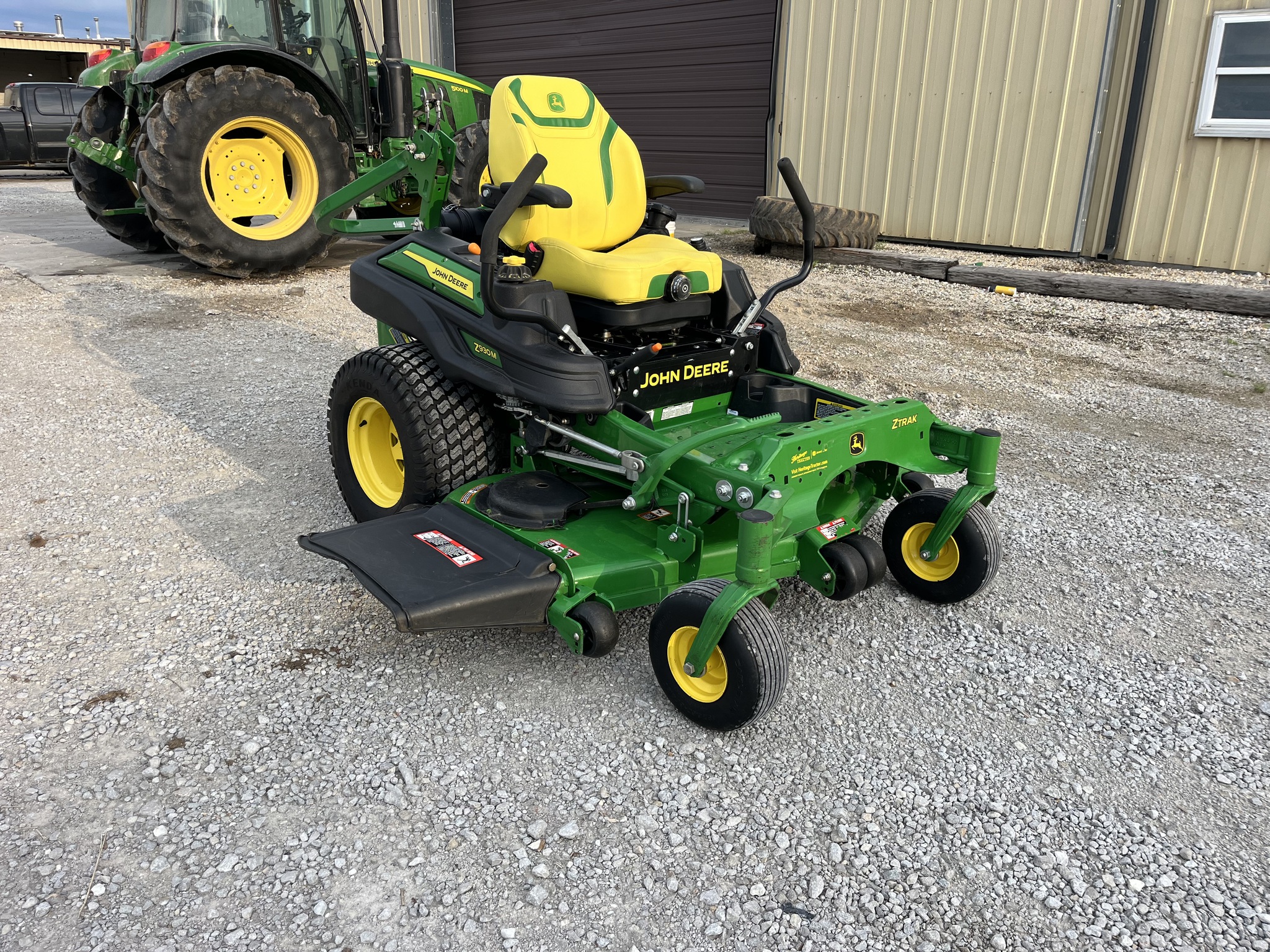  2025 John Deere Z930M at Heritage Tractor in Nevada, MO