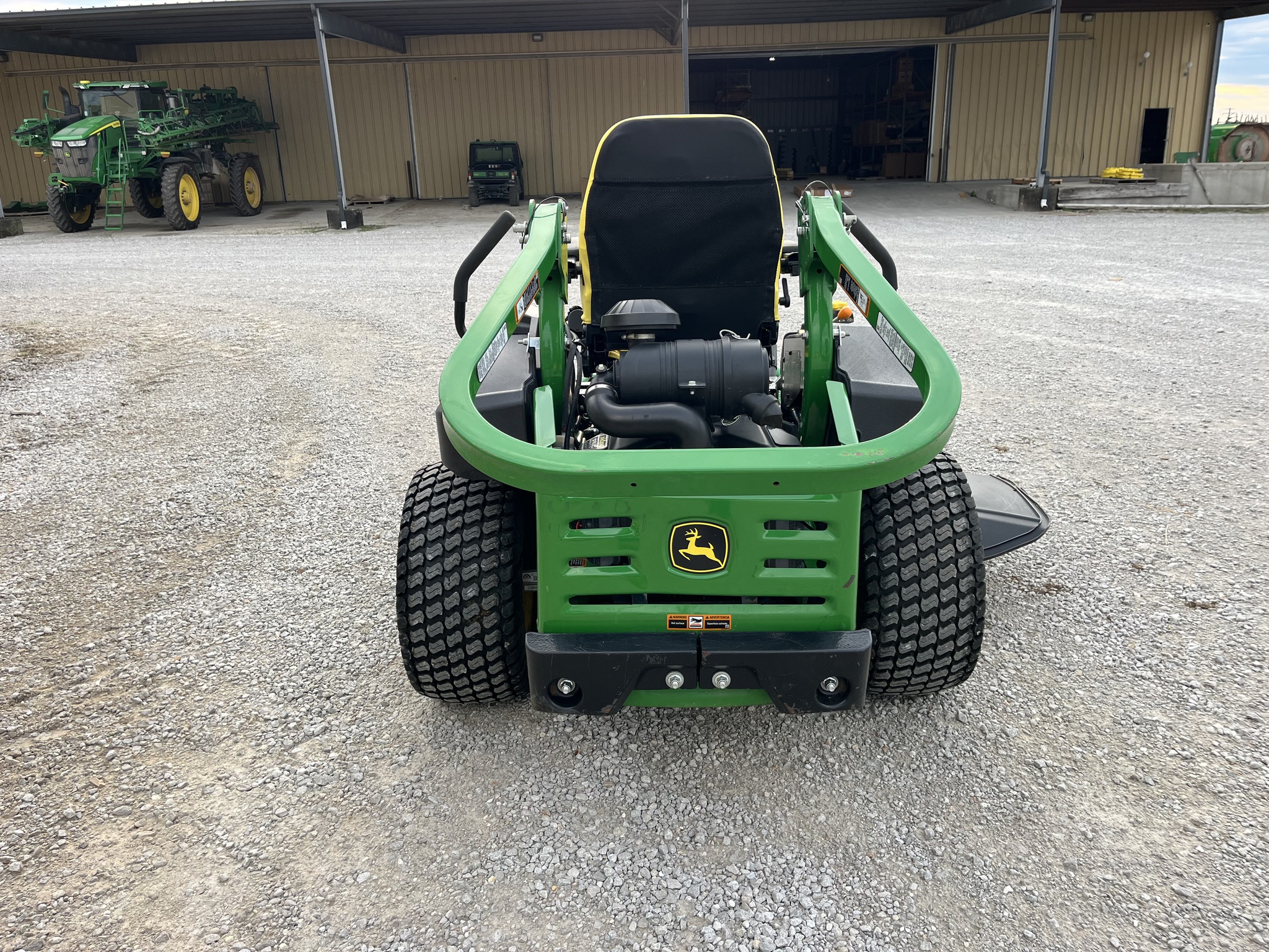  2025 John Deere Z930M at Heritage Tractor in Nevada, MO