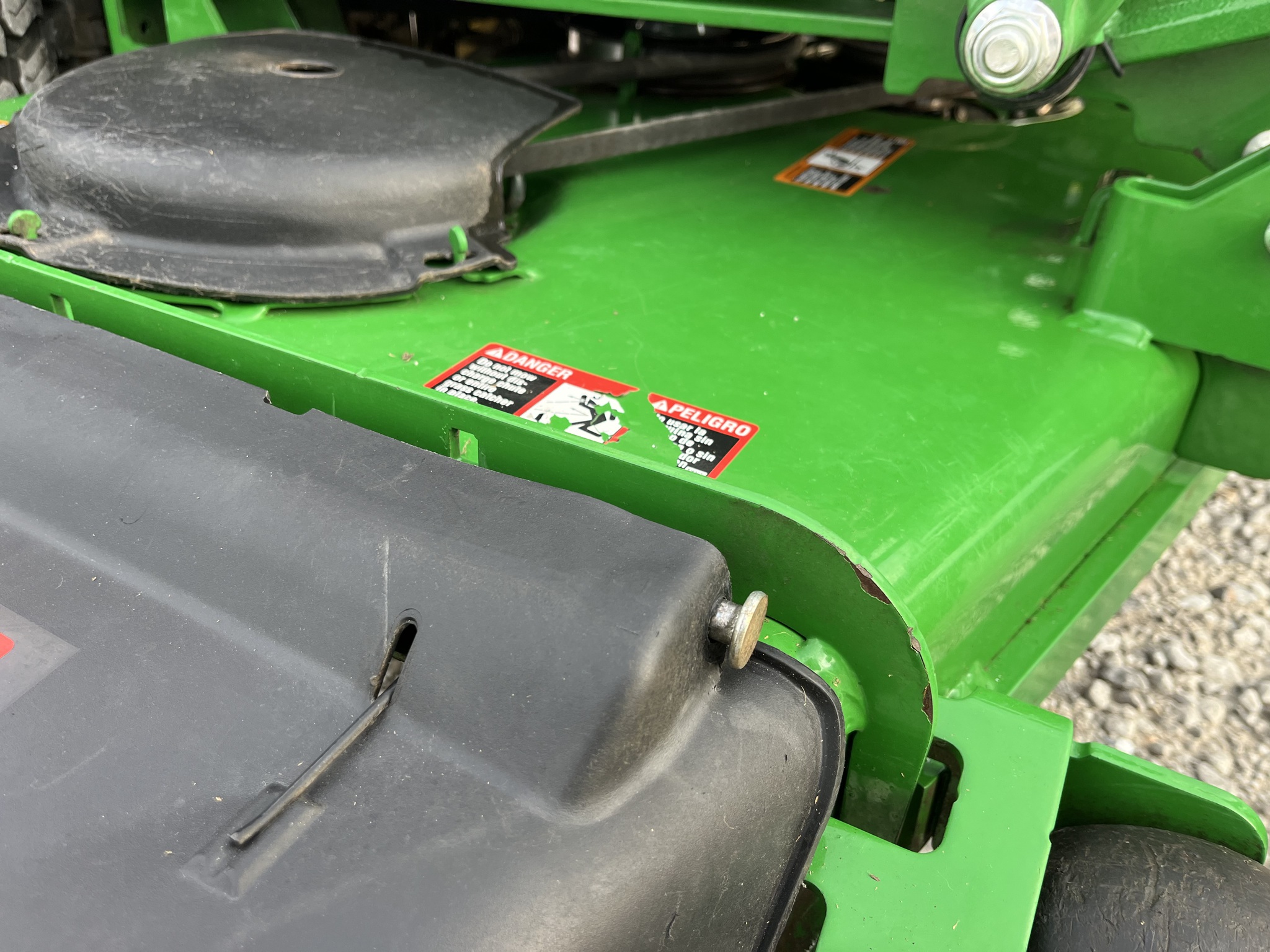  2025 John Deere Z930M at Heritage Tractor in Nevada, MO