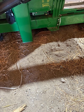 2013 John-Deere 606C