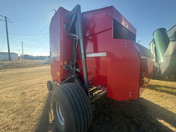 Used 2019 Massey Ferguson 2956 Round Balers at Horizon Ag & Turf in Vermilion, AB - Photo3