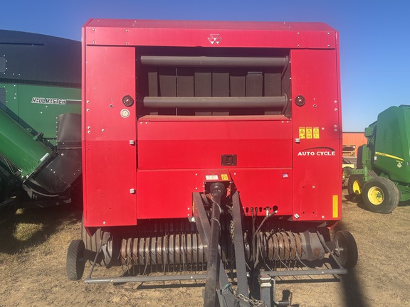 Used 2019 Massey Ferguson 2956 Round Balers at Horizon Ag & Turf in Vermilion, AB - Photo4