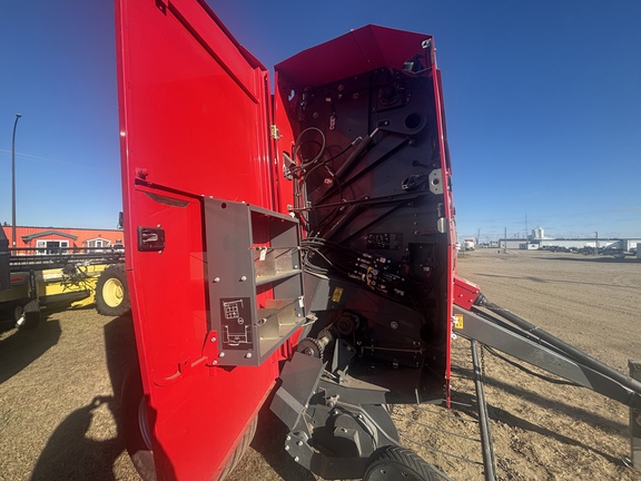 Used 2019 Massey Ferguson 2956 Round Balers at Horizon Ag & Turf in Vermilion, AB - Photo9