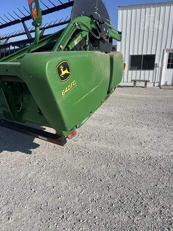 2014 John Deere 640FD Image 2