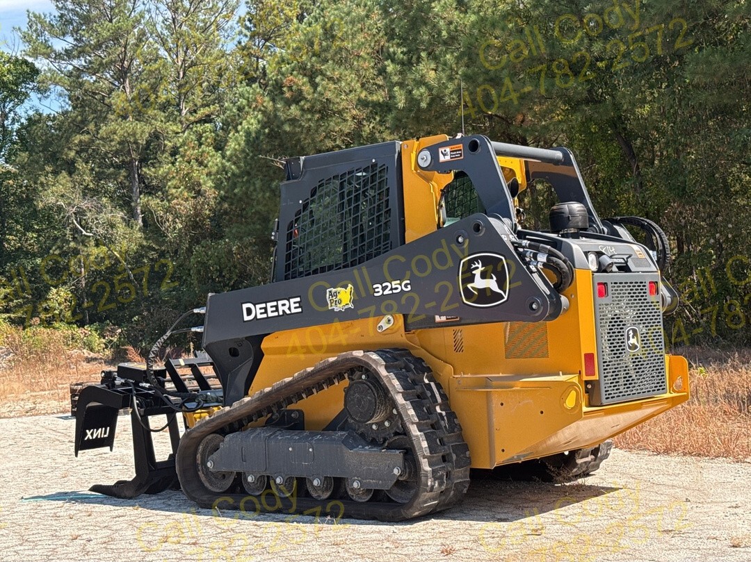 2025 John Deere 325G Image 6