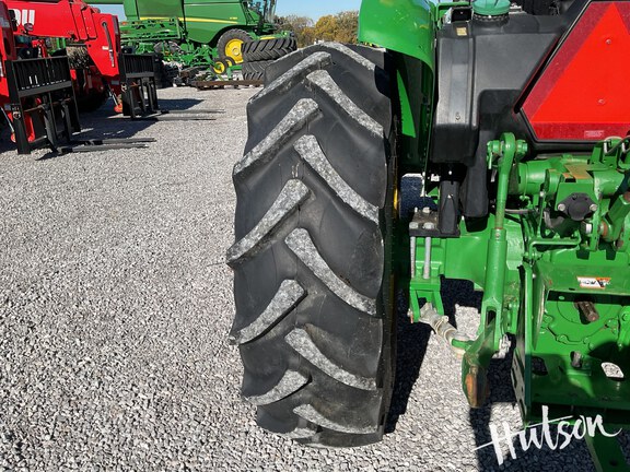 Photo of 2021 John Deere 5055E