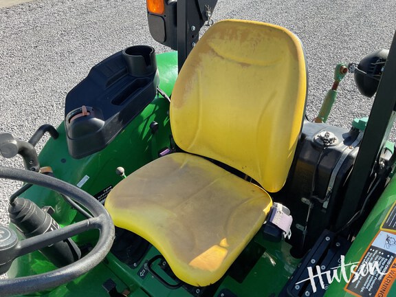 Photo of 2021 John Deere 5055E