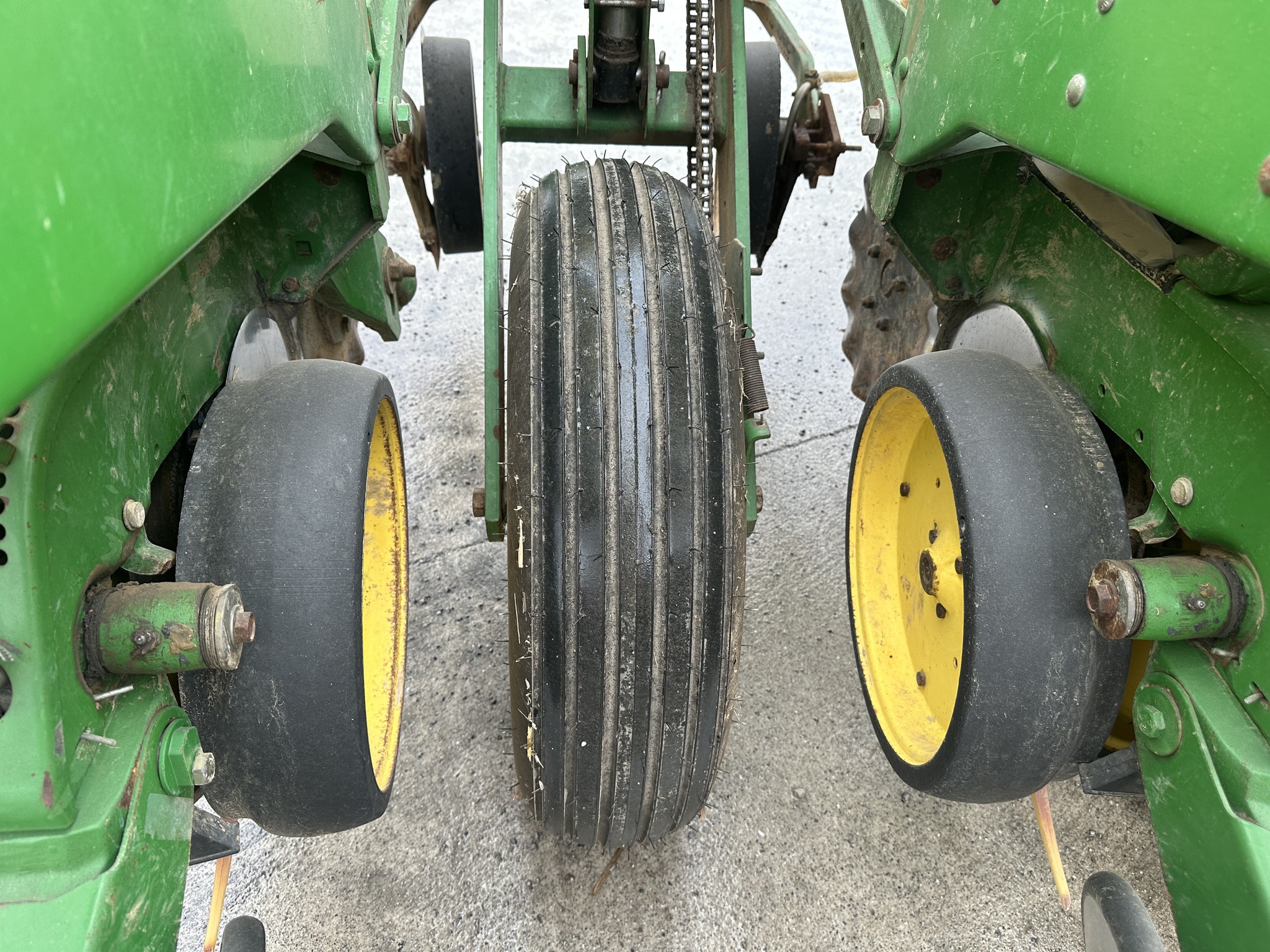 1995 John Deere 7200 Image 21