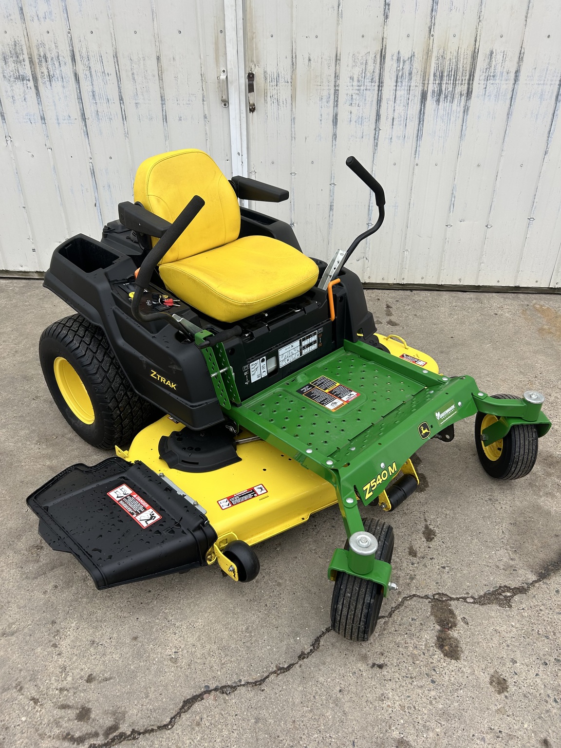 2019 John Deere Z540M Image 1