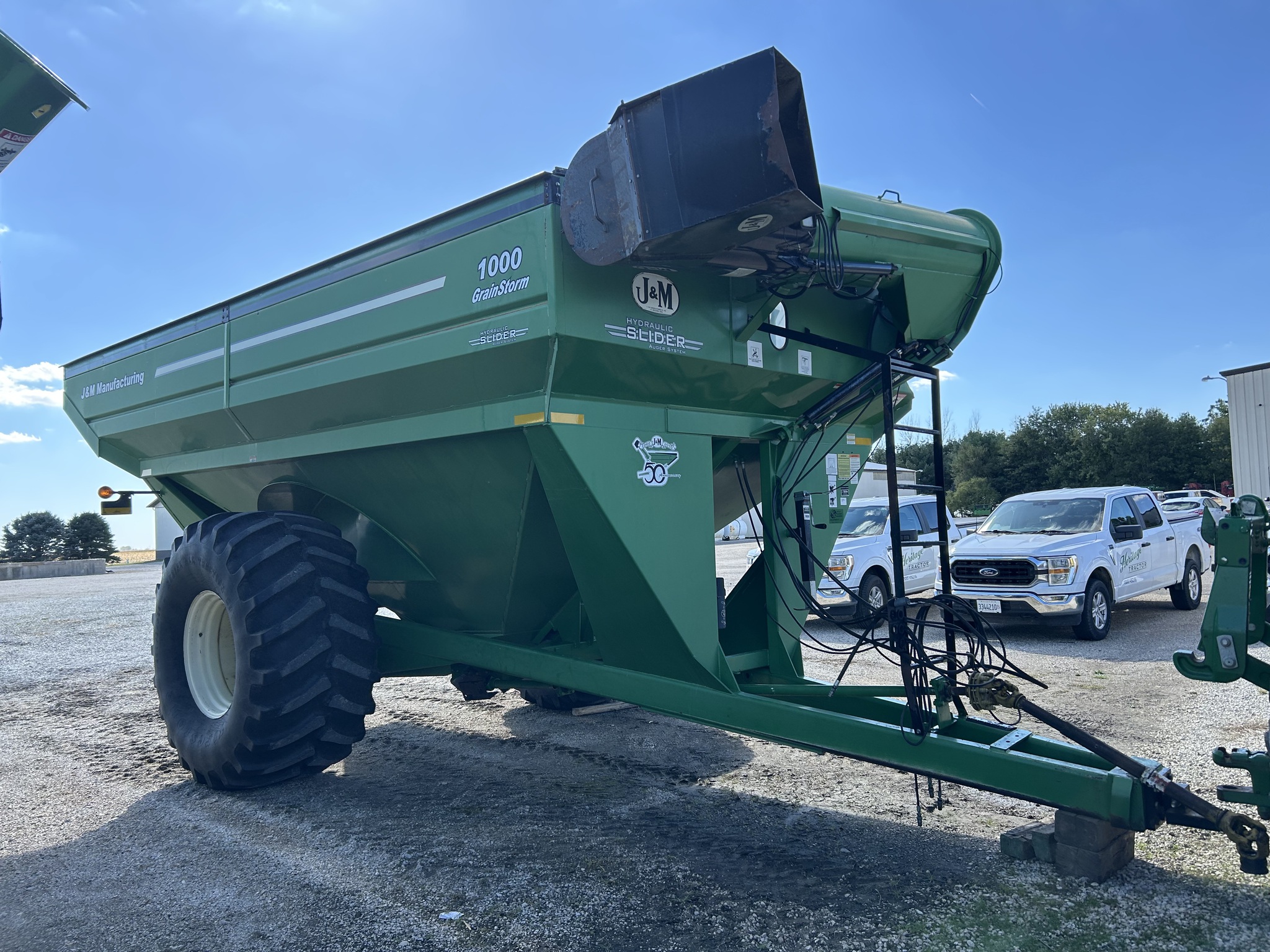 2010 J&M 1000-20 at Heritage Tractor in Streator, IL