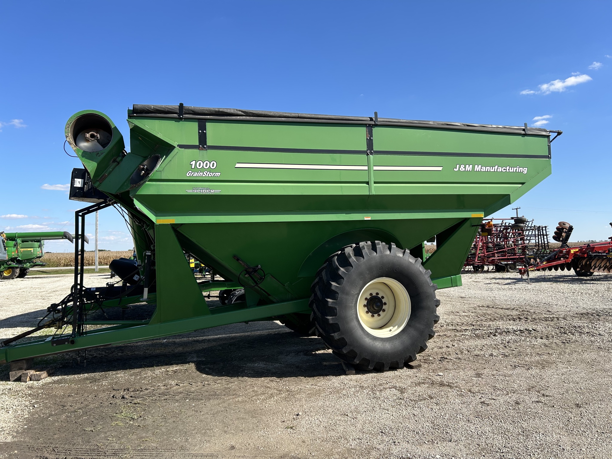  2010 J&M 1000-20 at Heritage Tractor in Streator, IL