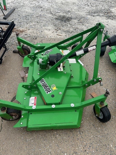 2020 John Deere GM1060E Image 2