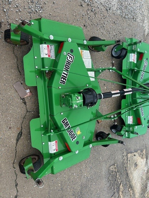 2020 John Deere GM1060E Image 1