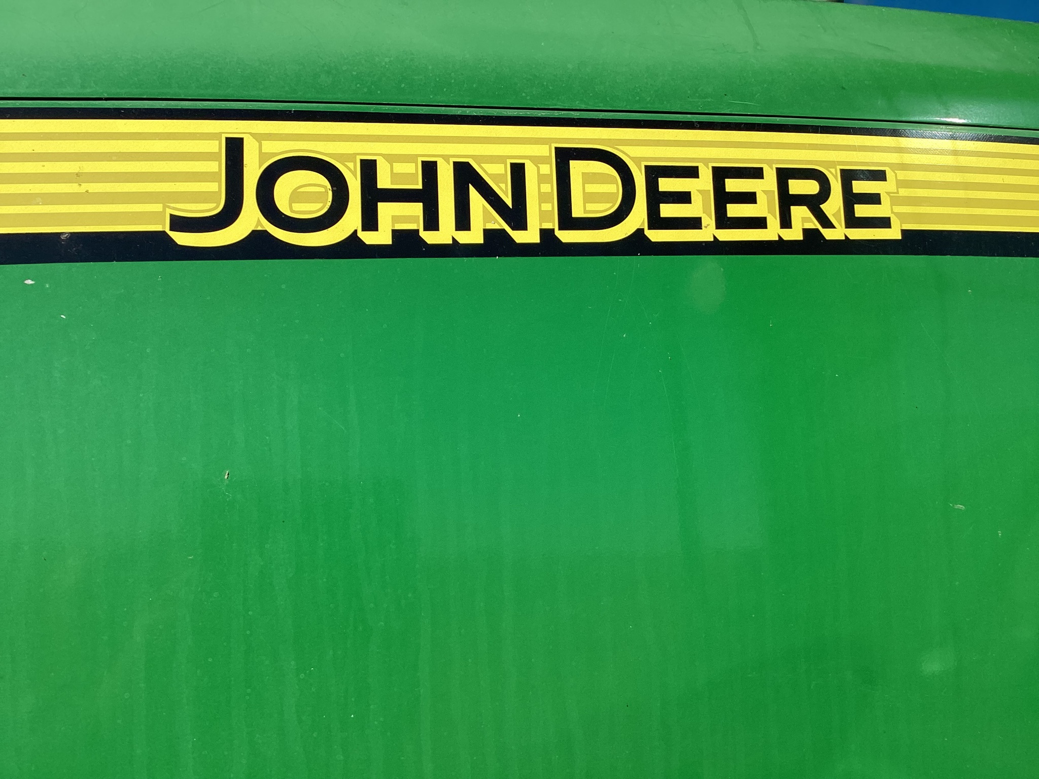 2010 John Deere 8245R Image 10
