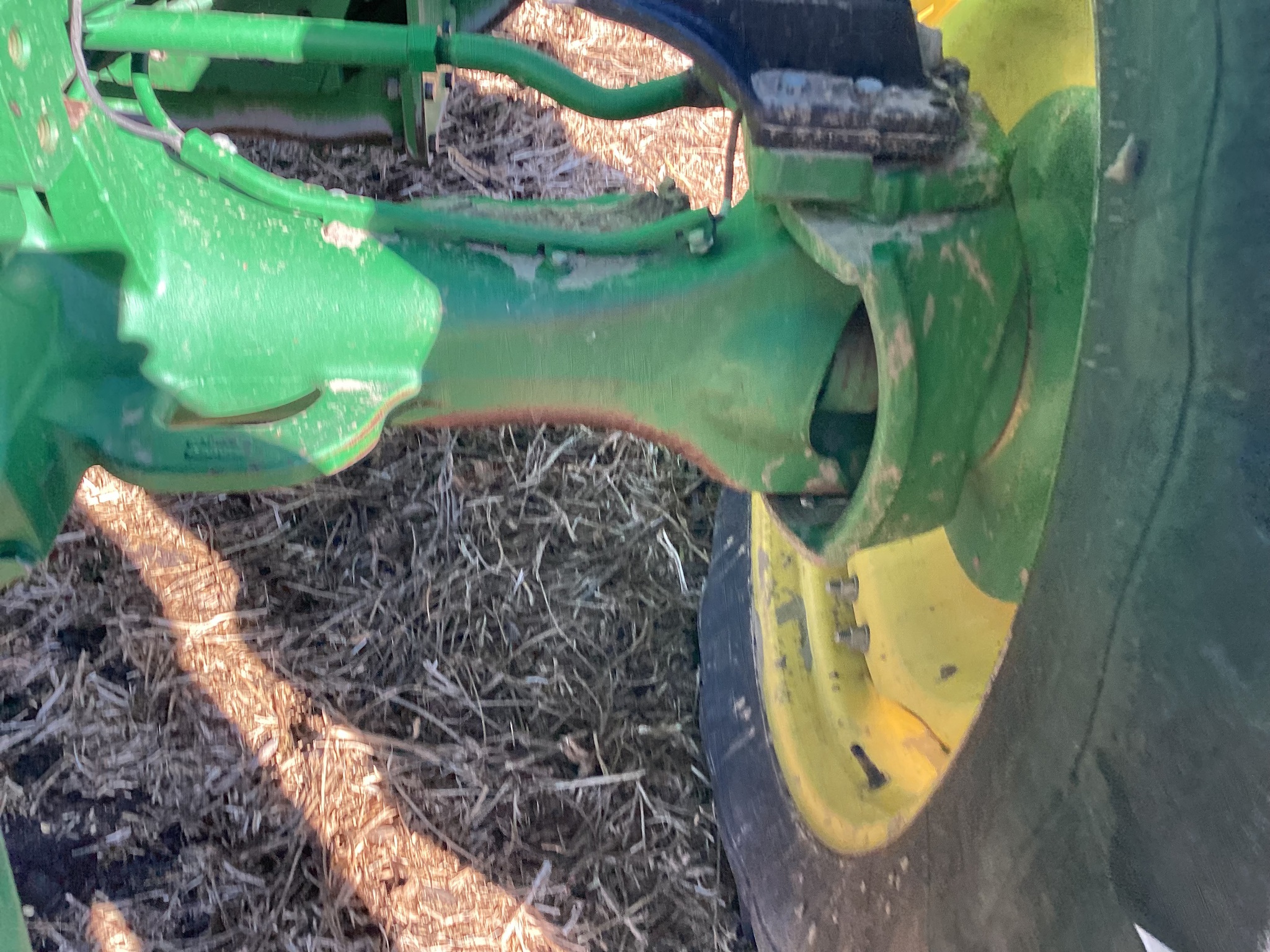 2010 John Deere 8245R Image 37
