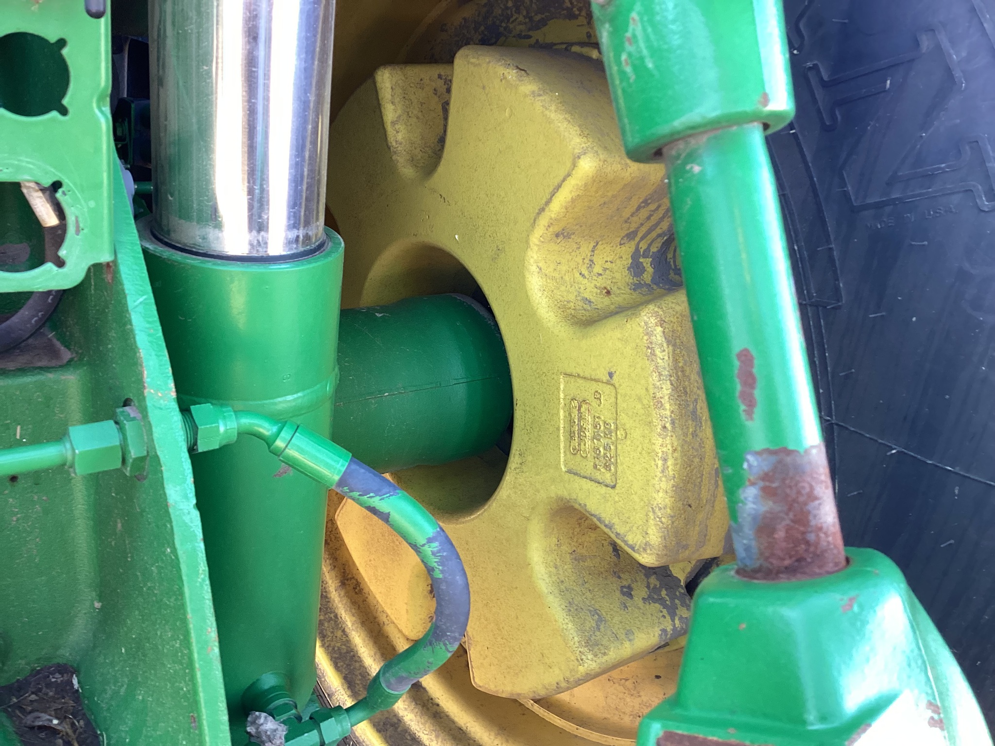 2010 John Deere 8245R Image 18