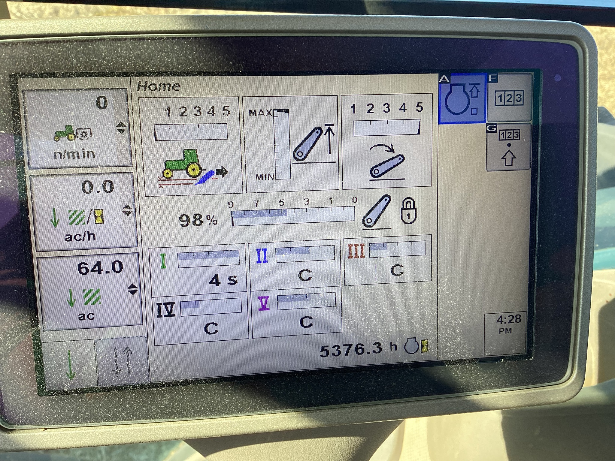 2010 John Deere 8245R Image 13