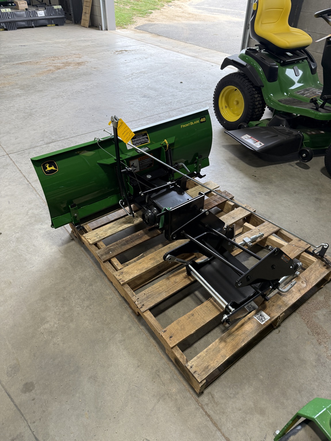 2025 John Deere 48 IN FRONT BLADE Image 5