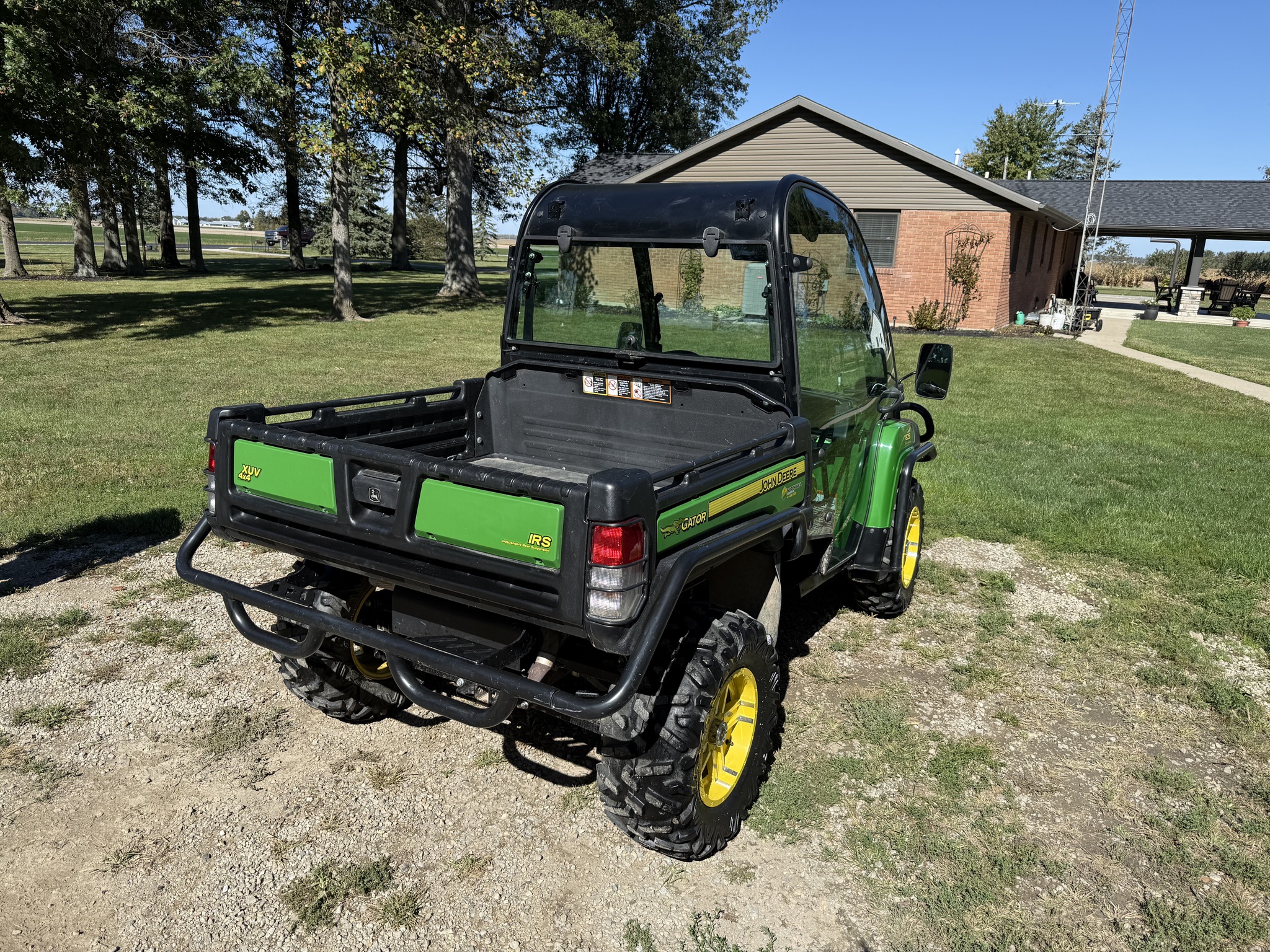 2015 John Deere XUV 825i Power Steering Image 4