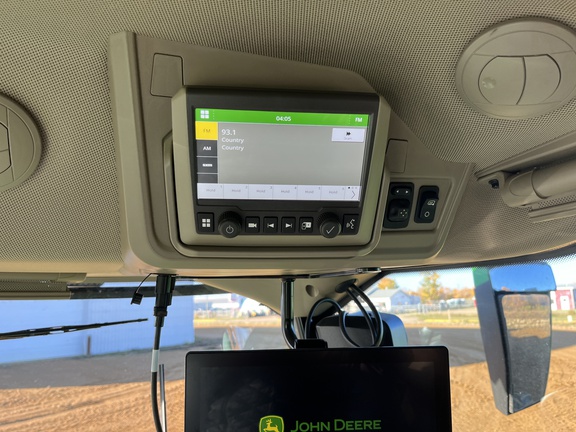 Used 2025 John Deere X9 1100 Combines at Horizon Ag & Turf in High Prairie, AB - Photo20