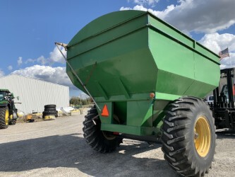 Photo of Unverferth 6400