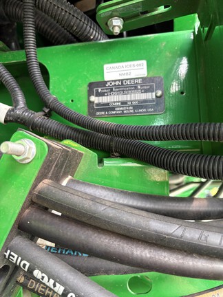 Used 2025 John Deere X9 1000 Combines at Horizon Ag & Turf in Falher, AB - Photo8