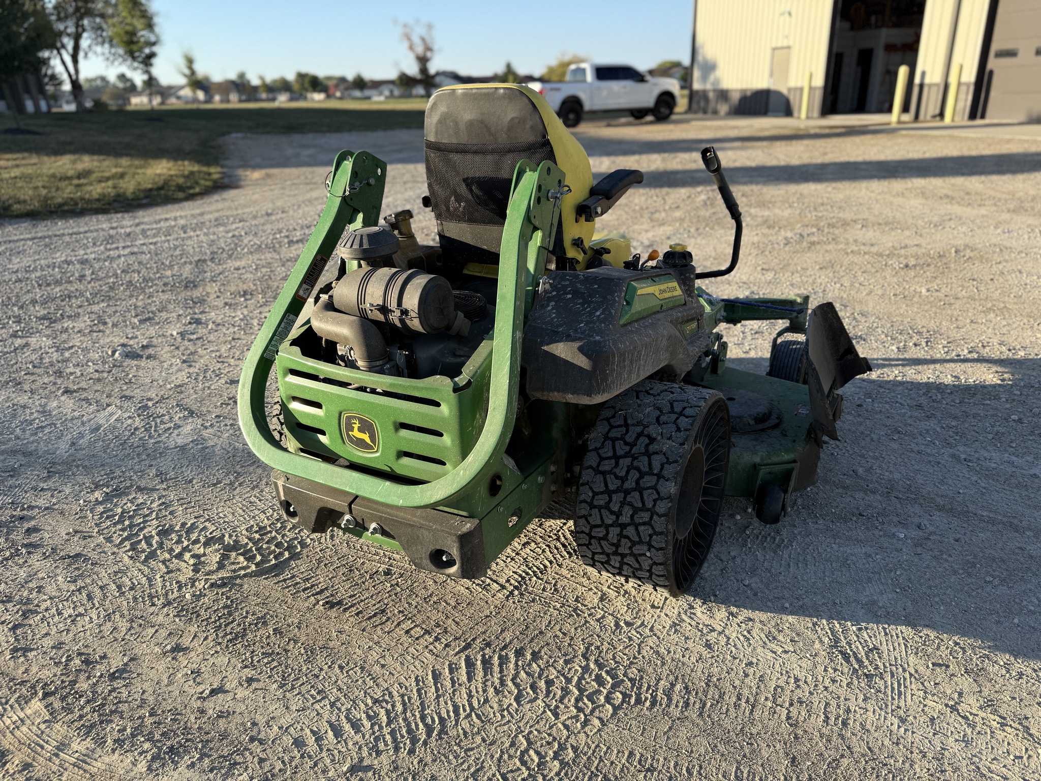 2023 John Deere Z970R Image 8