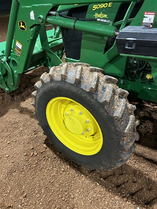 Photo of 2024 John Deere 5090E