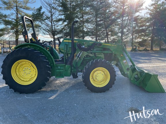 Photo of 2024 John Deere 5090E