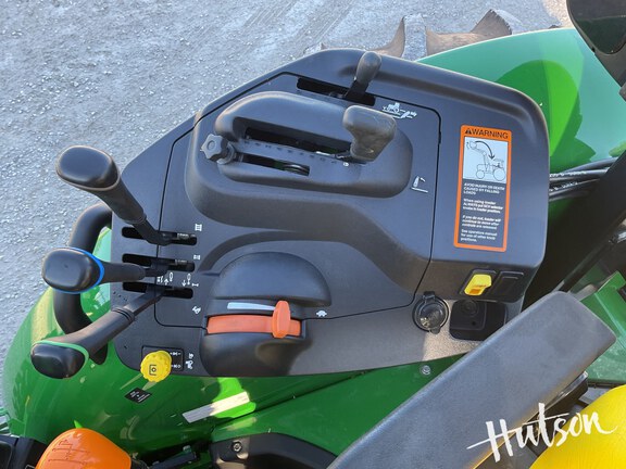 Photo of 2024 John Deere 5090E