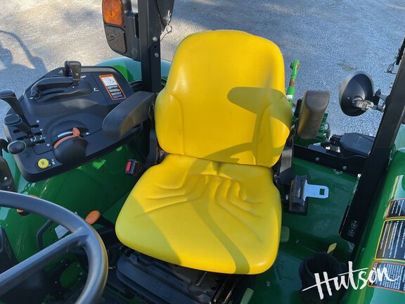 Photo of 2024 John Deere 5090E