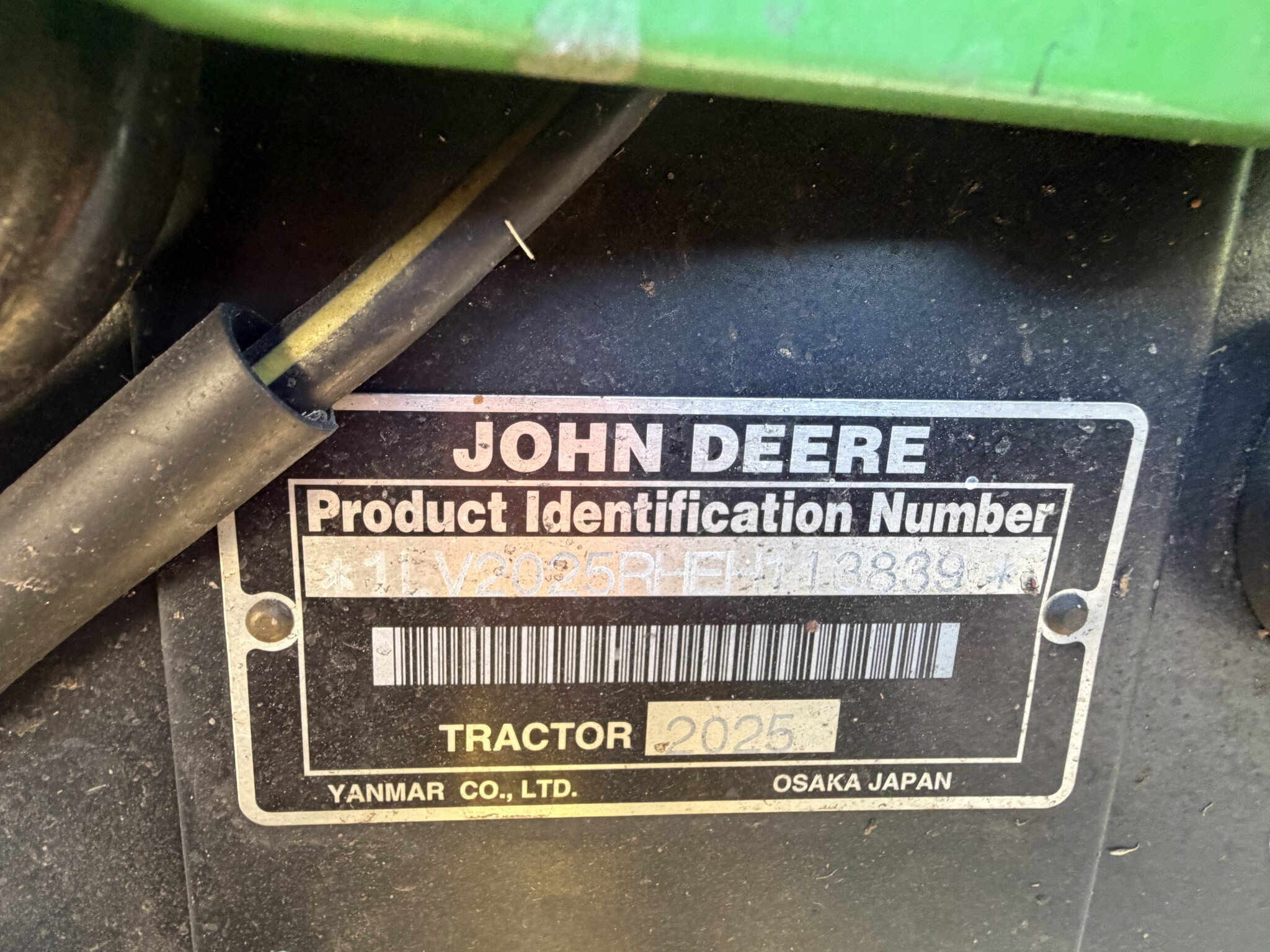 2014 John Deere 2025R Image 14