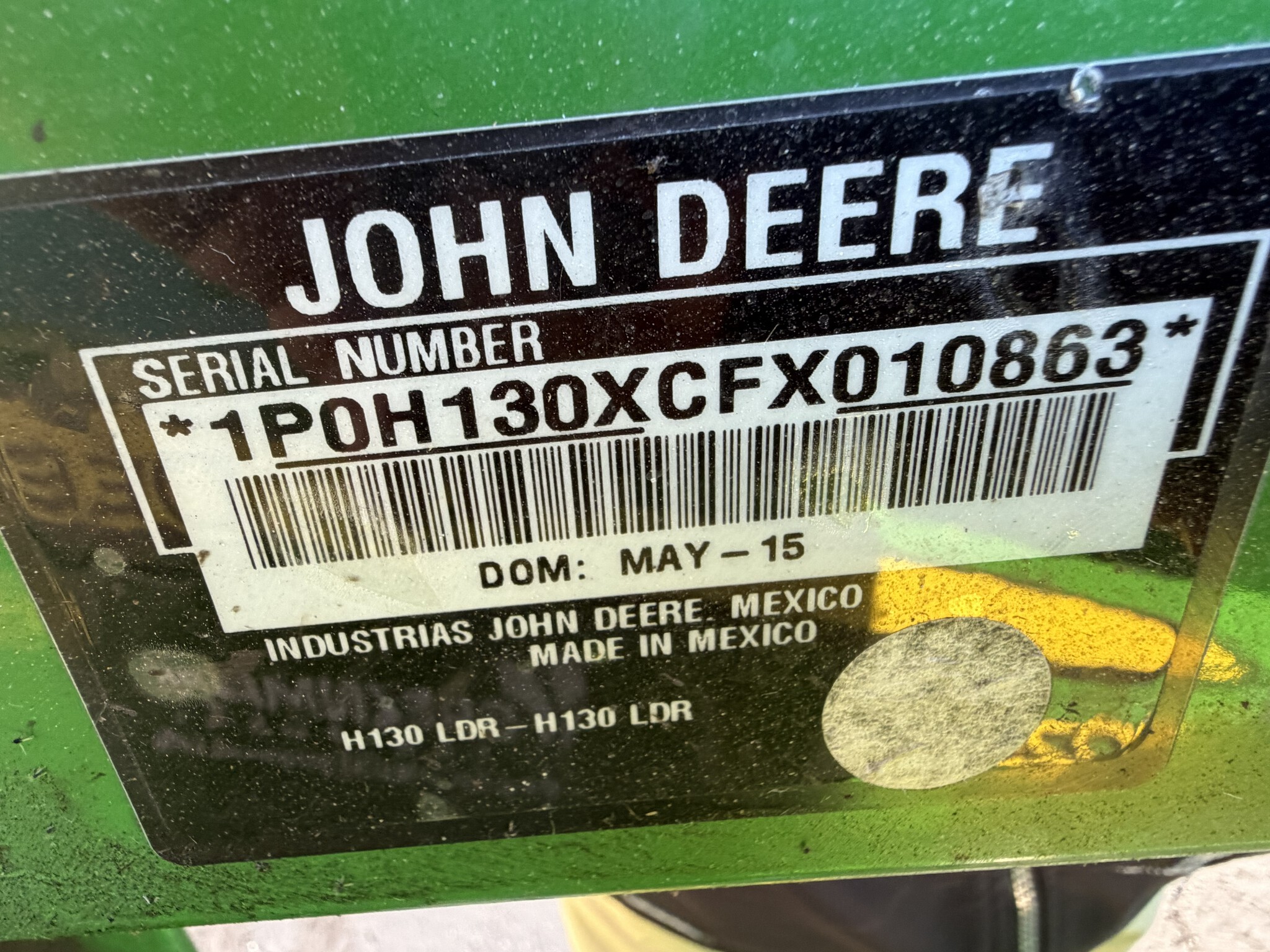 2014 John Deere 2025R Image 15