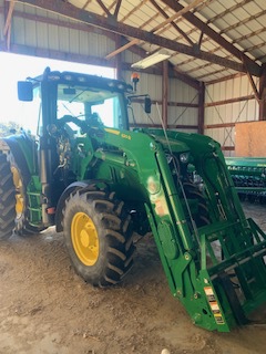 2018 John Deere 6110R Image 1