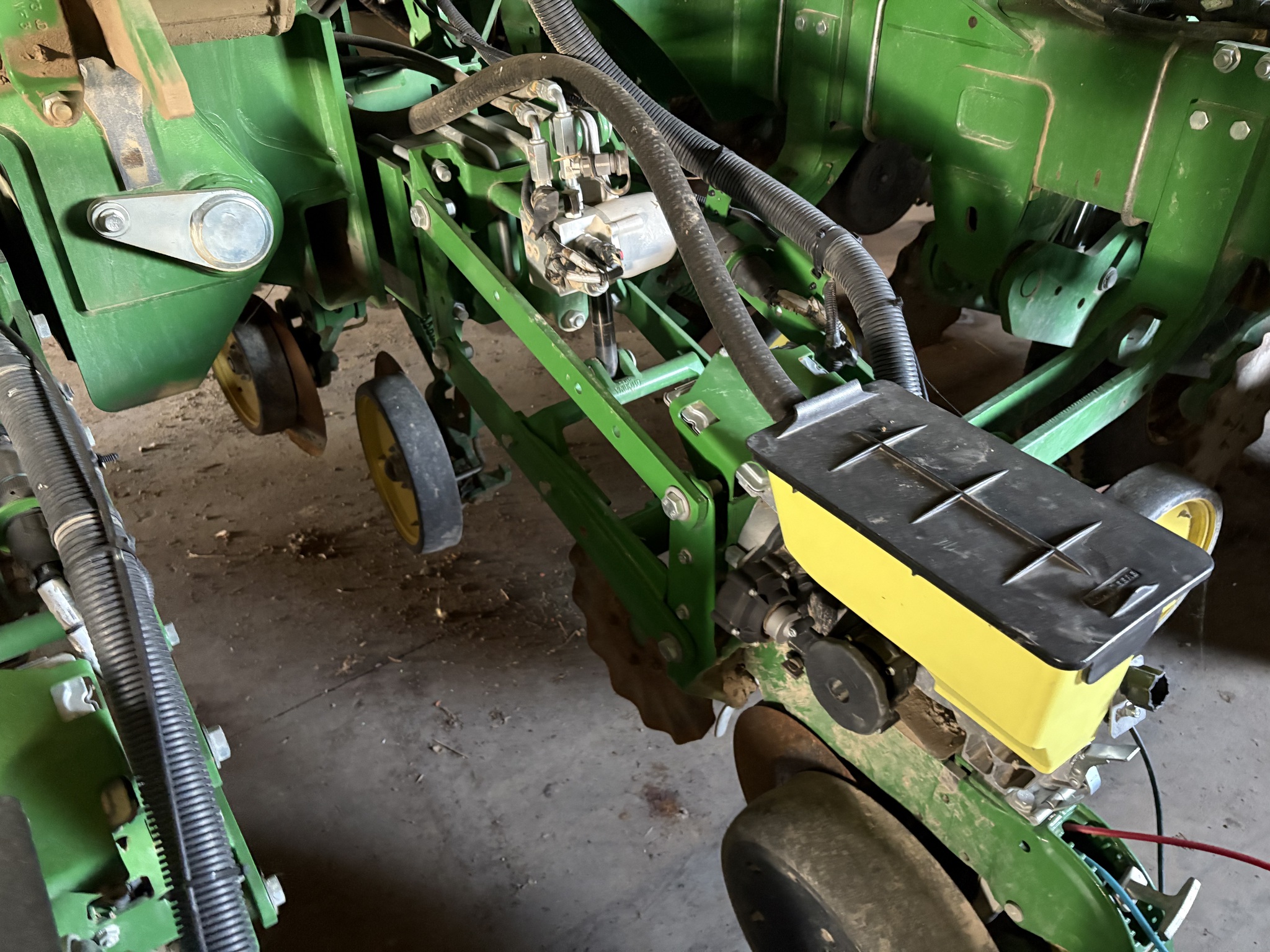 2017 John Deere 1795 Image 17