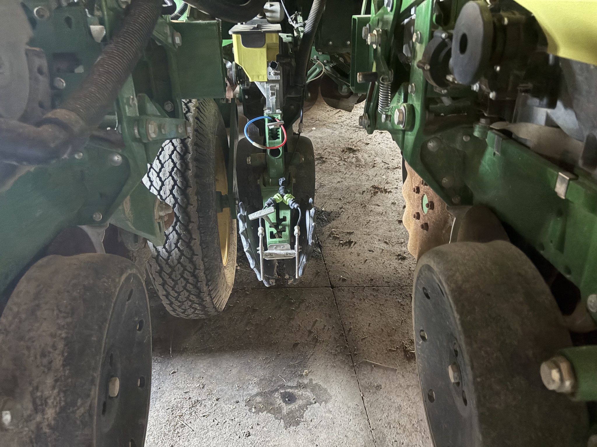 2017 John Deere 1795 Image 24
