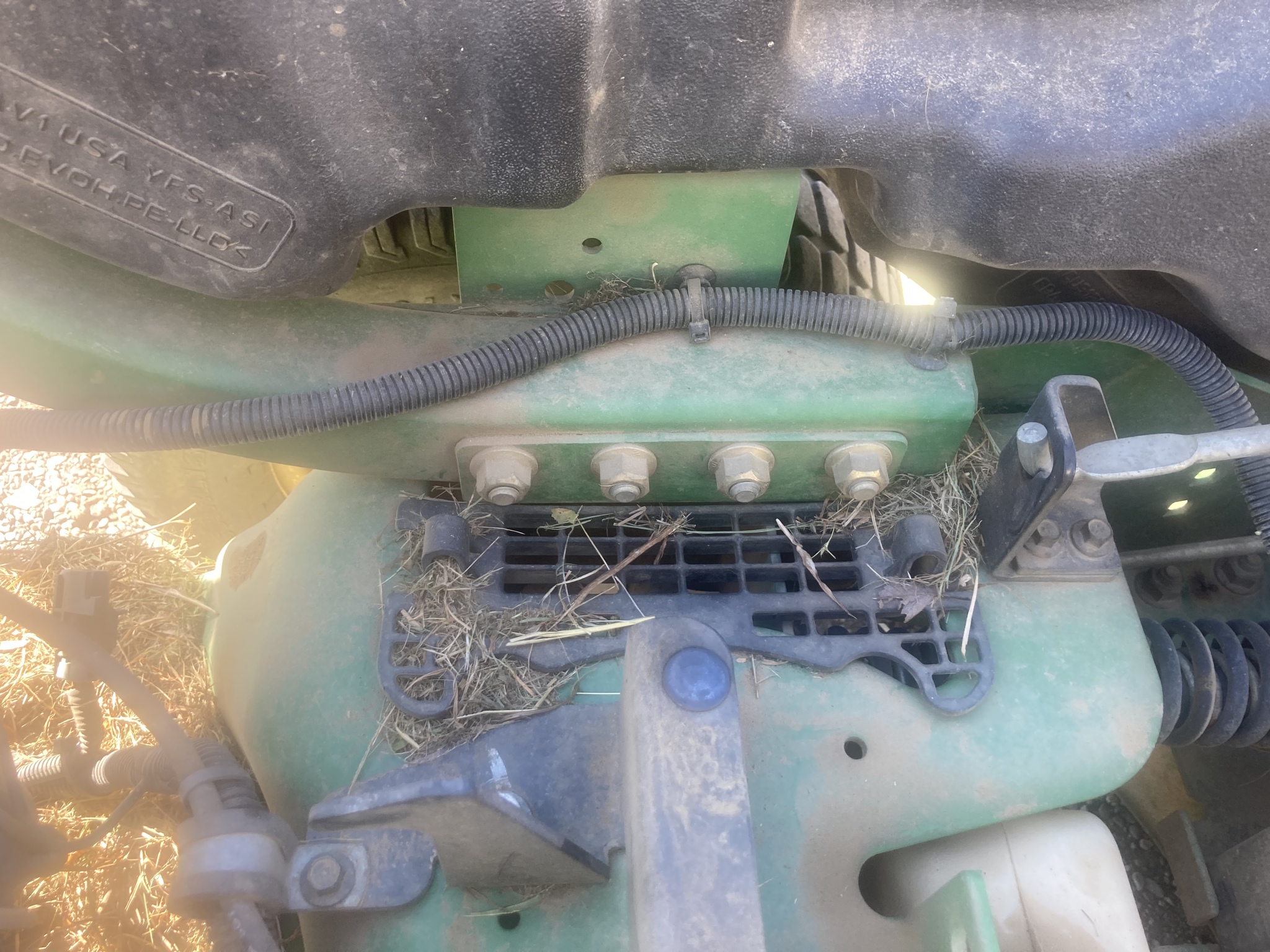 2016 John Deere Z950M Image 8