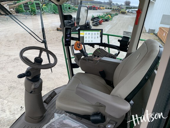 Photo of 2024 John Deere 9700