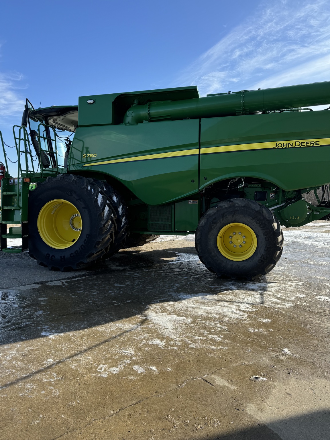 2024 John Deere S780 Image 4